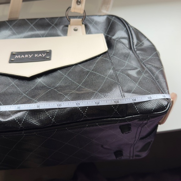Mary Kay Black and Cream Quilted Laptop Bag - Like NEW1 - Picture 4 of 10
